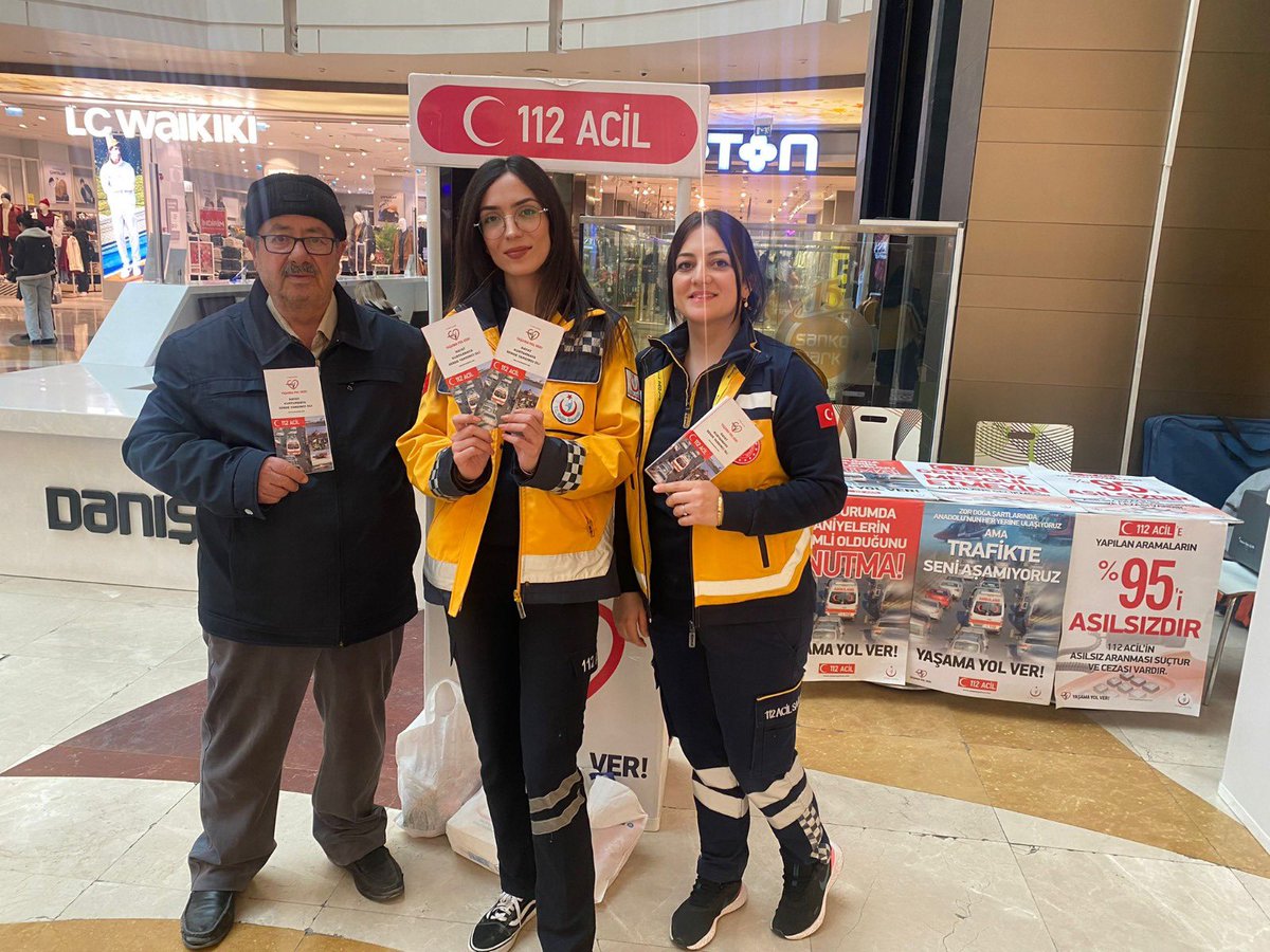 Gaziantep Acil Sağlık Hizmetleri Tanıtım Standı Açıldı