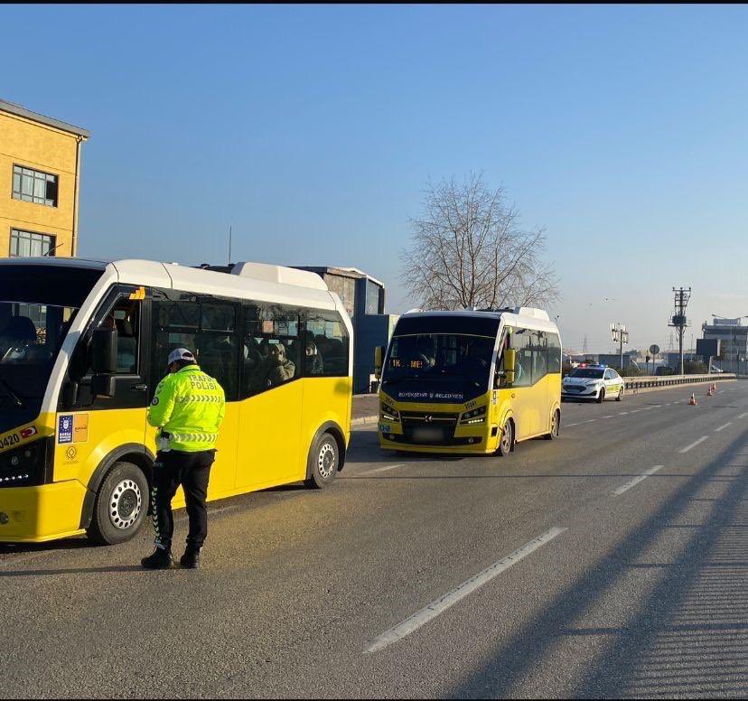 Bursa Emniyet Müdürlüğü, Trafik Güvenliğini Sağlamak İçin Denetimler Yapıyor