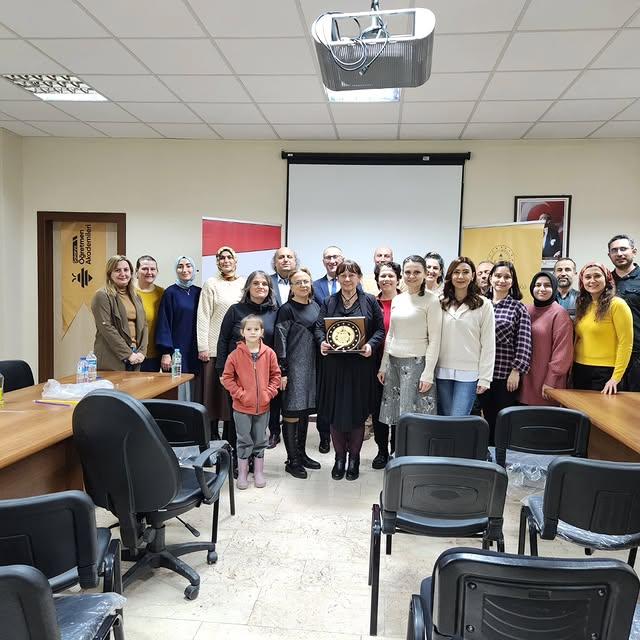 Sakarya'da Öğretmen Akademileri'nde Müzik Akademisi Dersleri Başladı