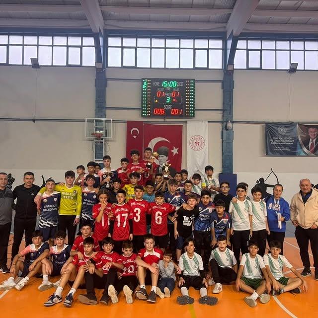 Sapanca’da Küme Yıldız Erkekler Futsal Müsabakaları Düzenlendi