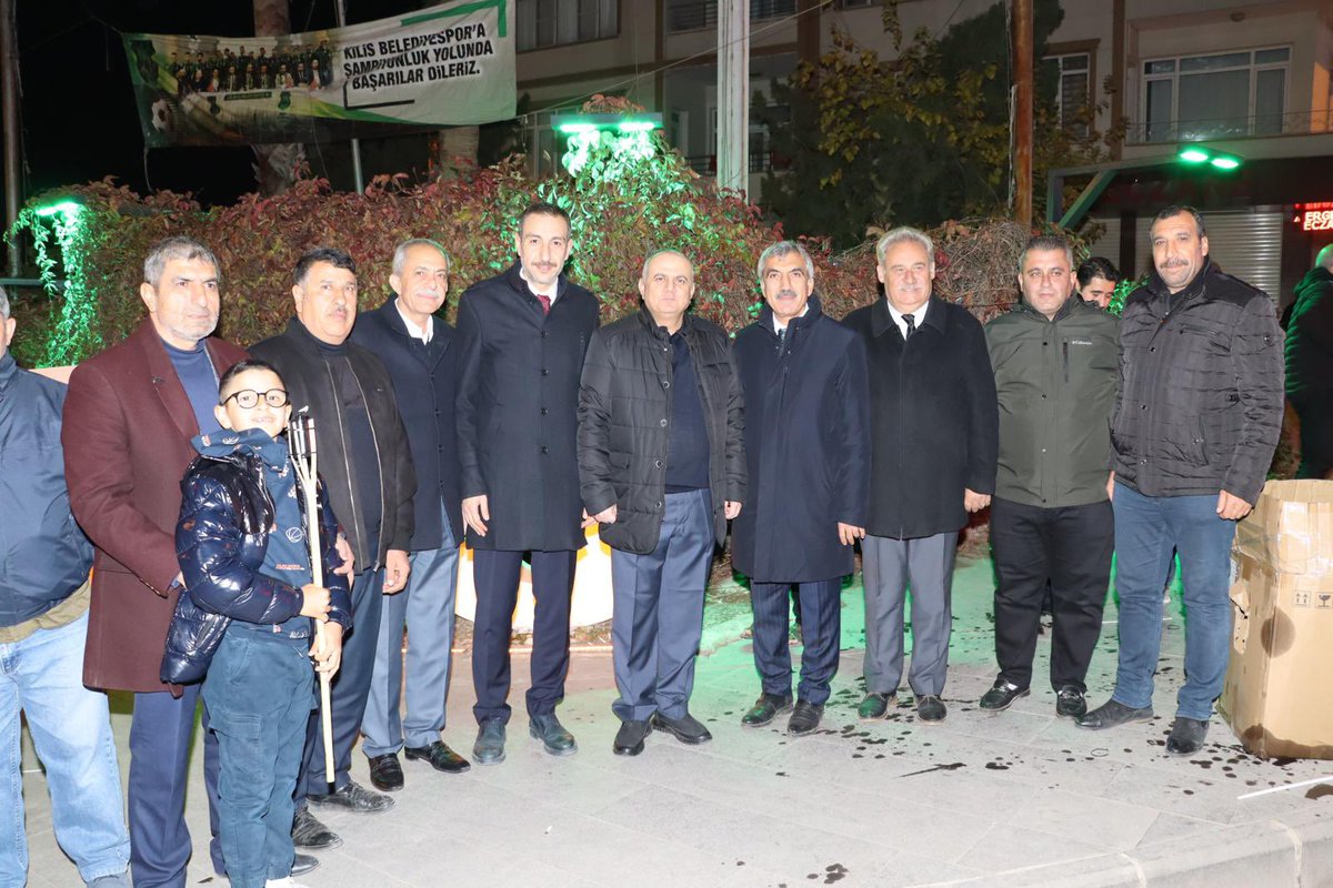 Kilis Valiliği Tarafından Düzenlenen Fener Alayı Yürüyüşü Coşkuyla Kutlandı