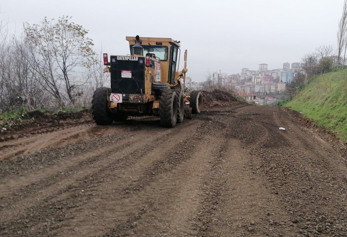 Canik’te Yol Yapım ve Kanal Çalışmaları Devam Ediyor 