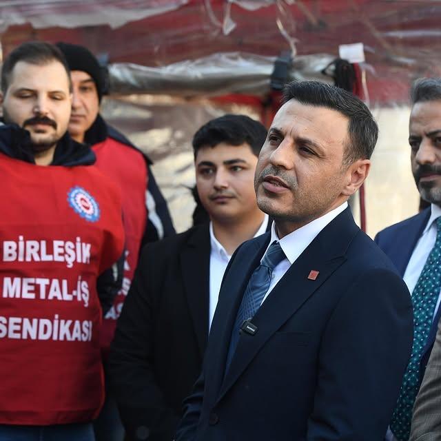 CHP İstanbul İl Başkanlığı, Birleşik Metalİş İşçilerini Ziyaret Ederek Dayanışma Mesajı Verdi