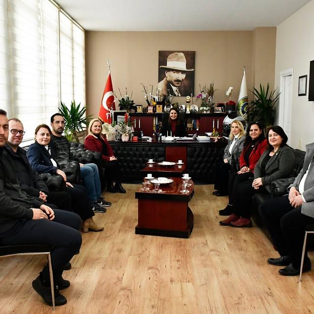 Malkara Belediyesi CHP Tekirdağ İl Başkan Yardımcısı Esra Borça ve Heyetini Ağırladı