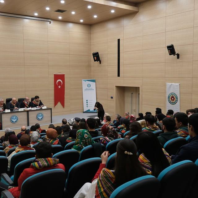 Balıkesir Üniversitesi'nde Türk Dünyası Öğrencileri Toplandı