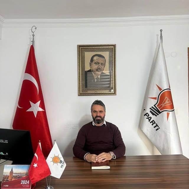 Ak Parti Serik İlçe Başkanlığı Nöbetçi Yönetim Kurulu Üyesiyle Hizmet Vermeye Devam Ediyor