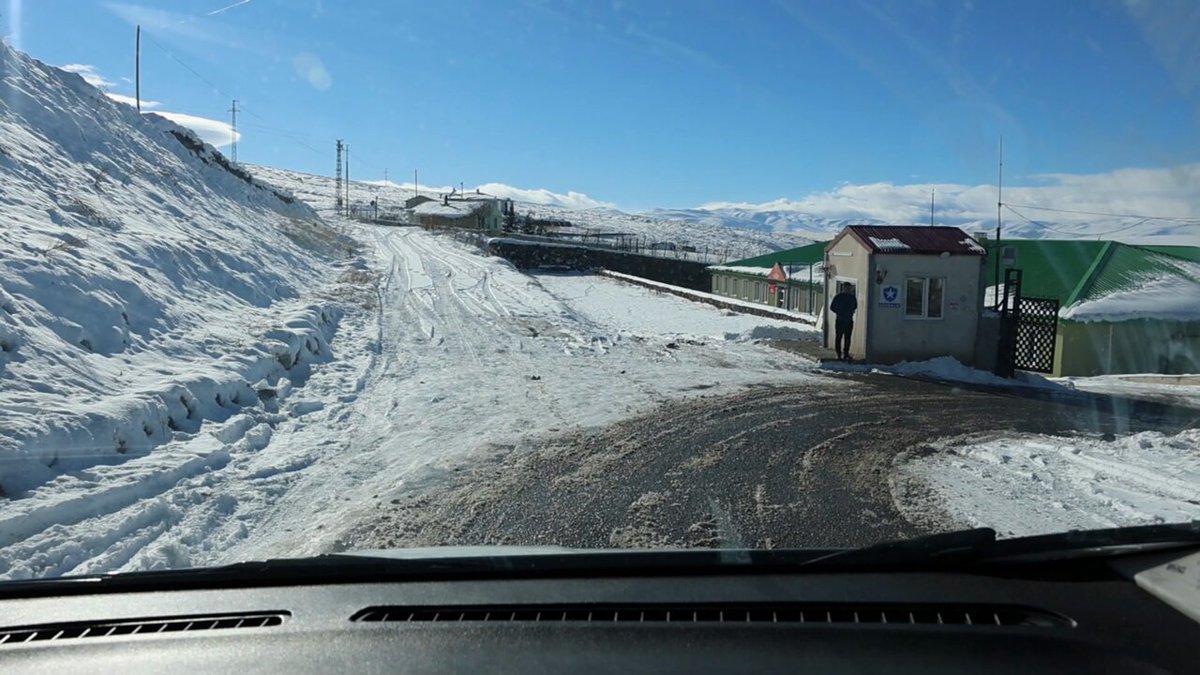 Erzurum İl Emniyet Müdürü ve Eşi Bakım Evine Ziyaret Gerçekleştirdi