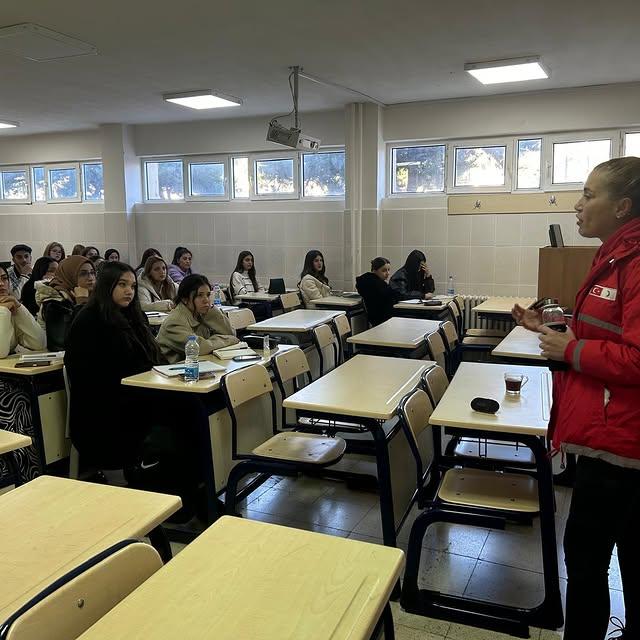 Çukurova Üniversitesi Kozan Meslek Yüksekokulu, Kan Bağışı Etkinliği Düzenledi