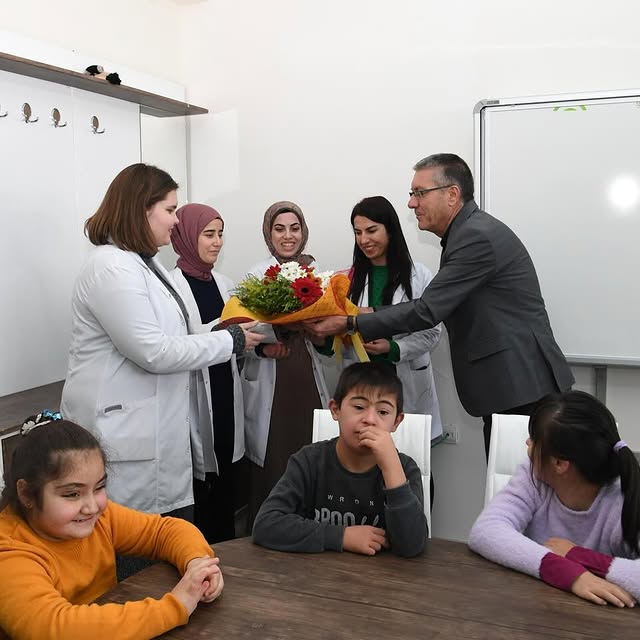 Muş Belediyesi Eş Başkanı Özel Gereksinimli Öğrencilerle Buluştu