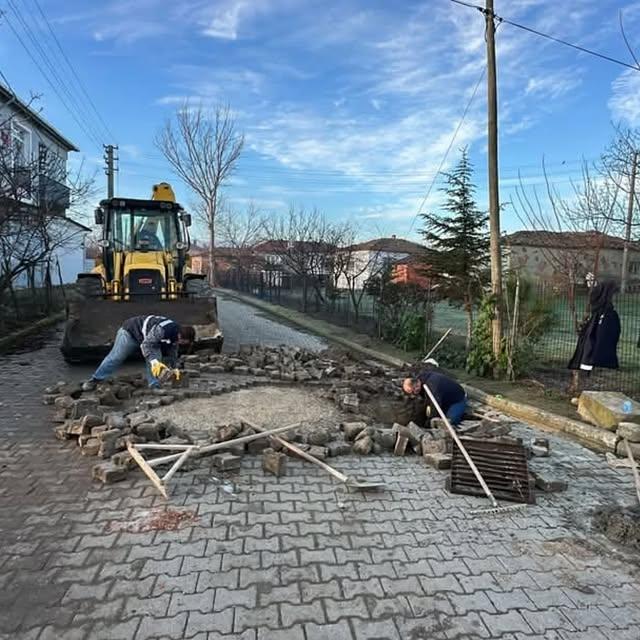 Malkara Belediyesi Yol Yenileme ve Çevre Temizliği Çalışmalarına Devam Ediyor