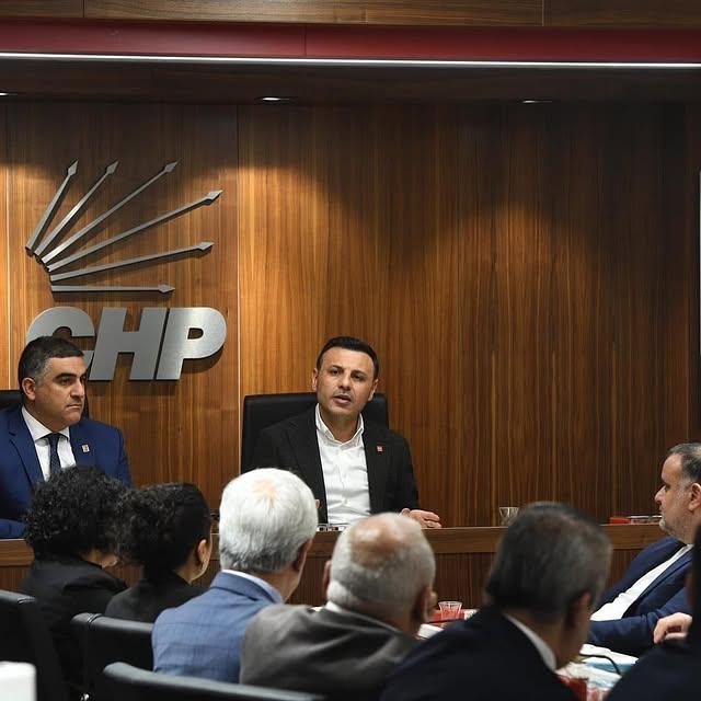 İstanbul'da CHP Toplantısı Gerçekleştirildi