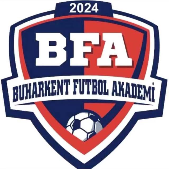 Buharkent Futbol Akademisi, Çocuklara Futbol Eğitimi Veriyor