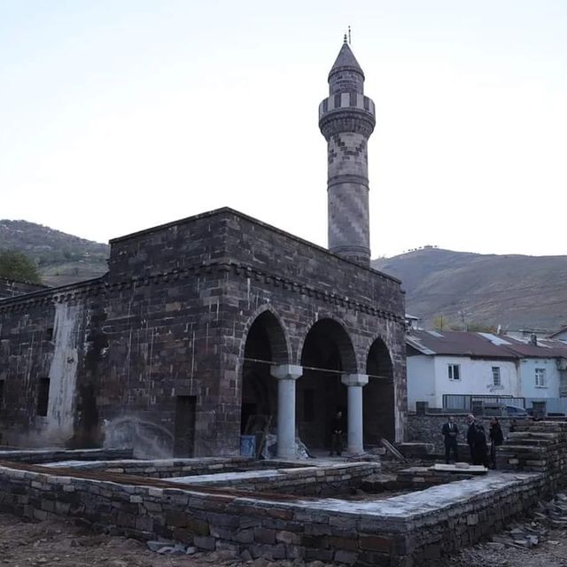 Vali Avni Çakır, Muratpaşa Camii'ndeki Restorasyon Çalışmalarını İnceledi